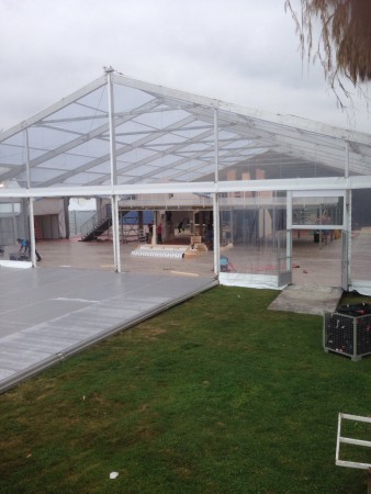 Jolie structure toute cristal