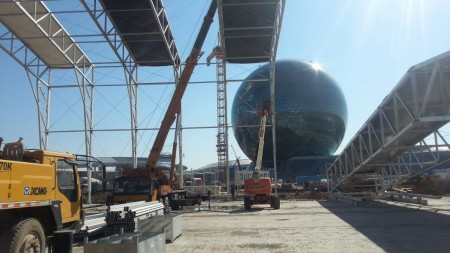 Batiment 50 m de large et hauteur 15m !!! 